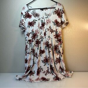 Torrid, Short Sleeved, Pintucked Skater Dress, Size 2, Pleated